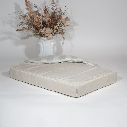 Cammy Beige regular cover on ANBERSO Royal Bed, angled view